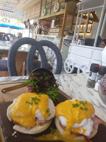 Comentarii opinii despre Pastry Addiction