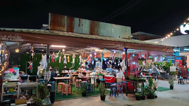 ตลาดนัดเรือบิน