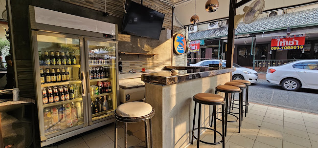 Bacchus Bar - อำเภอบางละมุง