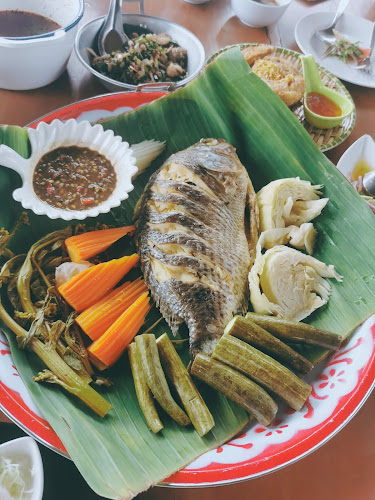 Opinii despre ครัวสะแตกแดกตับ în อำเภอธัญบุรี - การบริการอาหารและที่พัก