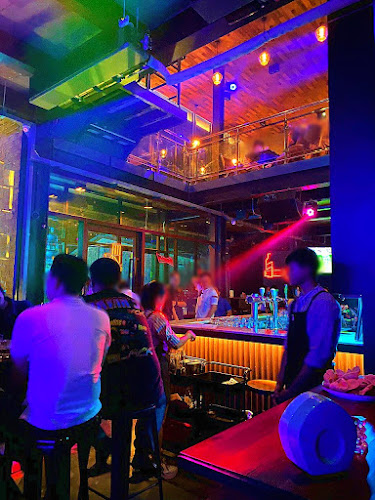 Comentarii opinii despre PATTERN Cozy Bar