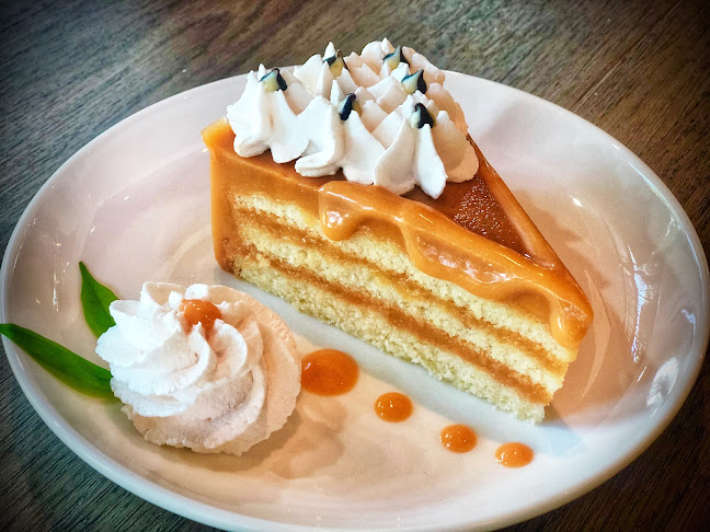 ถนน โครงการบ้านเกาะขวางหมู่ 1 ตำบล เกาะขวาง อำเภอเมืองจันทบุรี จันทบุรี 22000