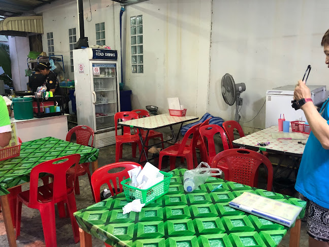 ร้านหอมมะนาว HomManaw ส้มตำแซ่บนัว(ร้านเดิม) - อำเภอเมืองภูเก็ต