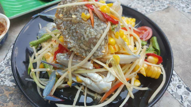 Opinii despre ส้มตำกำแพงแตก în อำเภอเมืองระยอง - การบริการอาหารและที่พัก