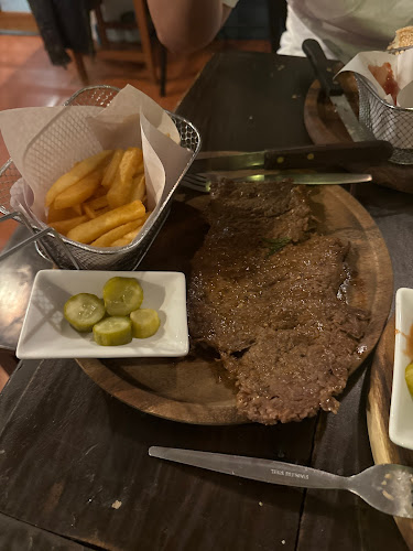 Comentarii opinii despre AB HOUSE - Burger & Steak