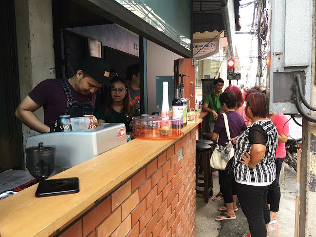 1 (ห้องข้างCenter mansion) ตำบล หาดใหญ่ อำเภอหาดใหญ่ สงขลา 90110