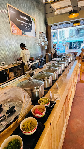 Comentarii opinii despre ร้านหนมจีนบ้านฉลอง