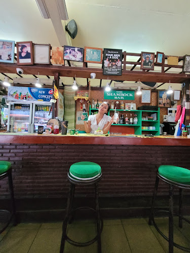 Opinii despre The Shamrock Bar în อำเภอบางละมุง - การบริการอาหารและที่พัก