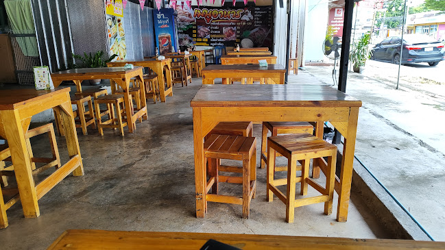 Comentarii opinii despre ขวัญใจข้าวมันไก่สิงคโปร์