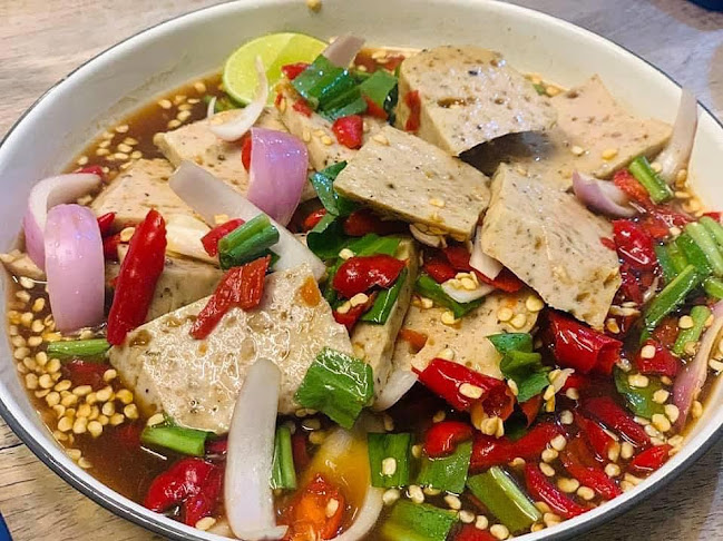 18 Jomtien Beach Rd, เมืองพัทยา อำเภอบางละมุง ชลบุรี 20150