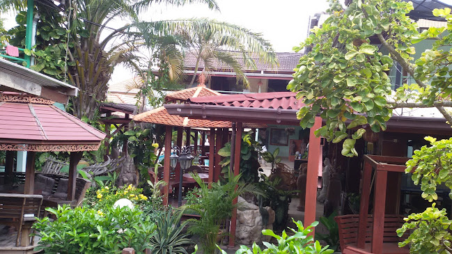 Opinii despre Jade Gentlemens Club în อำเภอบางละมุง - การบริการอาหารและที่พัก