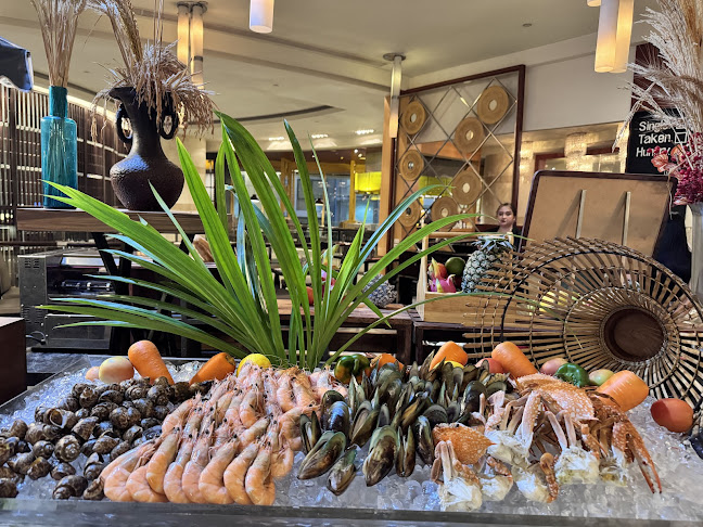 30 21 ถ. สุขุมวิท Nua 10110