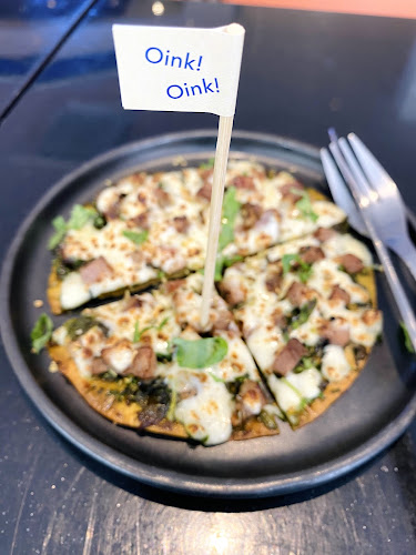 Roasty By Rai Ruen Rom (Asoke) - วัฒนา