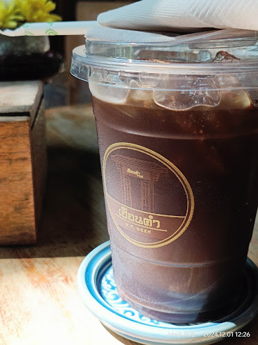 Opinii despre เฮือนคำ ก๋าแฟ ๒๕๕๙ în อำเภอเมืองพิษณุโลก - การบริการอาหารและที่พัก