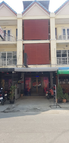 บาดาบิง - การบริการอาหารและที่พัก