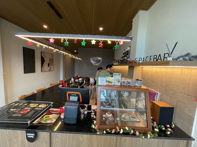 SPACEBAR.Matcha - การบริการอาหารและที่พัก