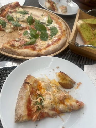 ถ. ราษฏร์อุทิศ 200 ปี ตำบลป่าตอง อำเภอกะทู้ ภูเก็ต 83150