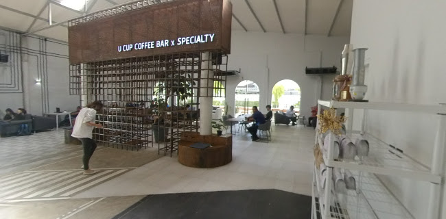 Opinii despre U Cup Coffeebar x Specialty Coffee (ยูคัพ คอฟฟี่บาร์ เอ็กซ์ สเปเชียลตี้คอฟฟี่) în อำเภอเมืองระยอง - การบริการอาหารและที่พัก