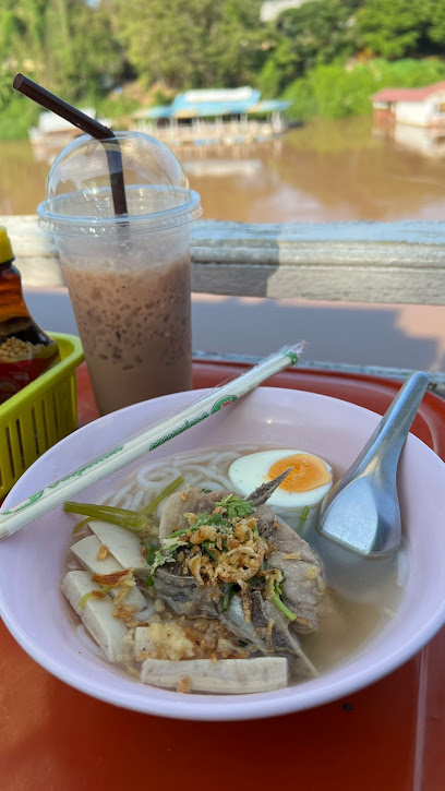 ไข่กระทะนายยอด​ ตลาดใต้