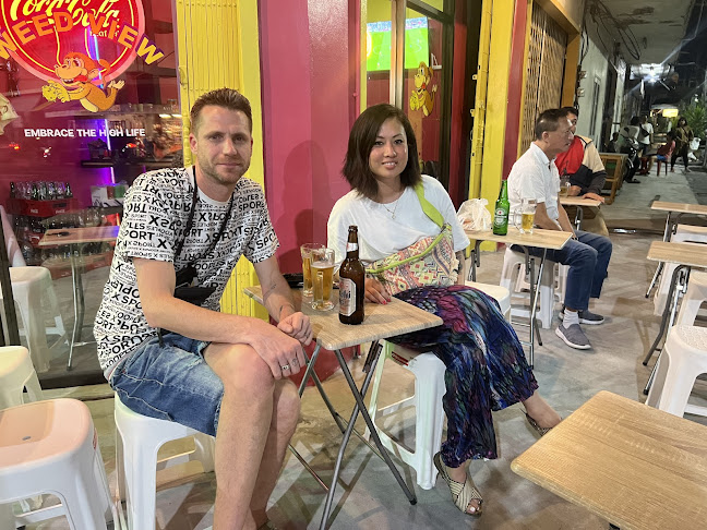 Weed View Hatyai - การบริการอาหารและที่พัก