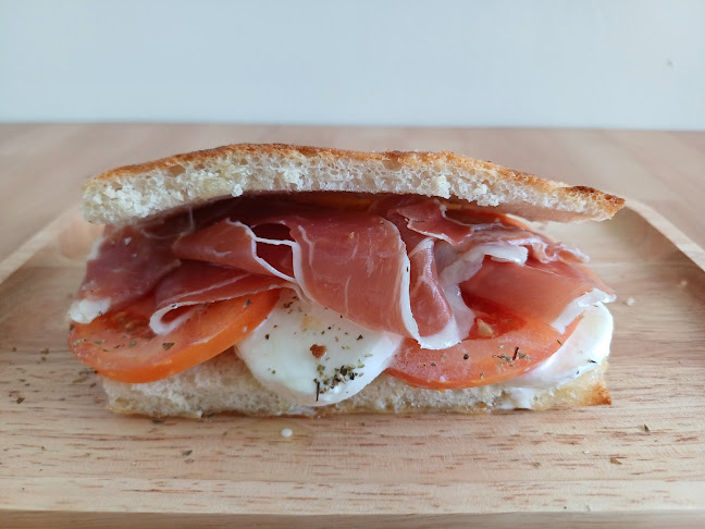 Opinii despre tipico în Amphoe Mueang - การบริการอาหารและที่พัก