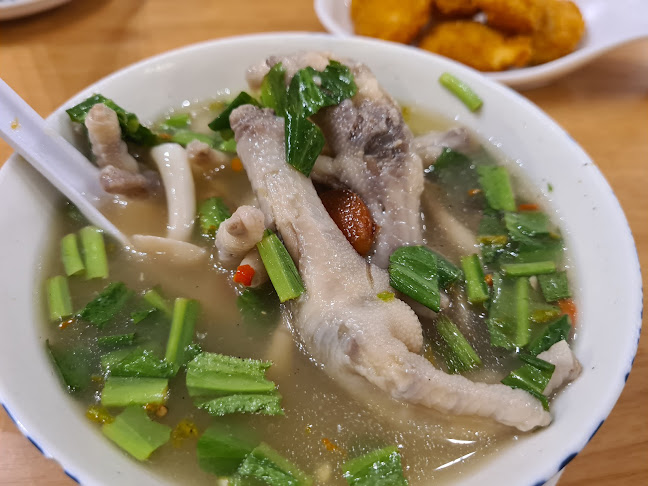 ตำ เต็ม โต๊ะ (สาขาเซ็นทรัลระยอง)