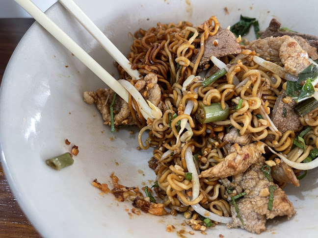 แยกปั๊มศักดิ์ชัย 3 ตำบล จันทนิมิต อำเภอเมืองจันทบุรี จันทบุรี 22000