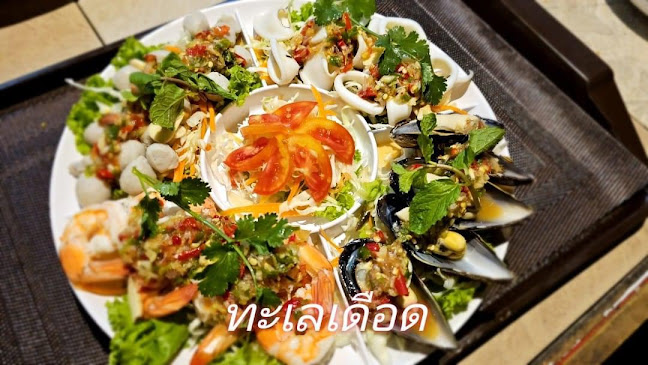 Nob Nob - การบริการอาหารและที่พัก