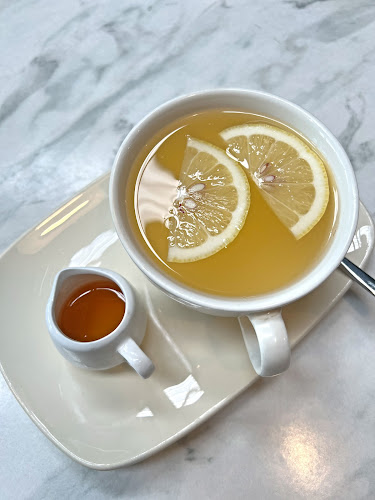 Comentarii opinii despre Charlotte 58 Cafe