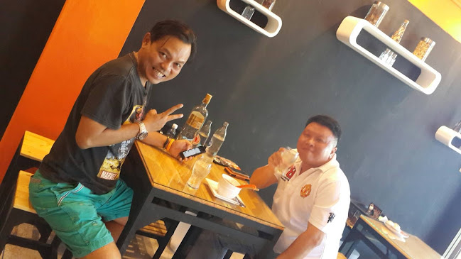 ร้านเนื้อกะเตี๋ยว กระเพราป่า - การบริการอาหารและที่พัก