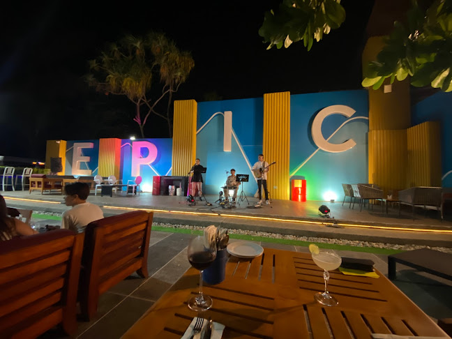 MINT Bar & Restaurant - อำเภอเมืองภูเก็ต