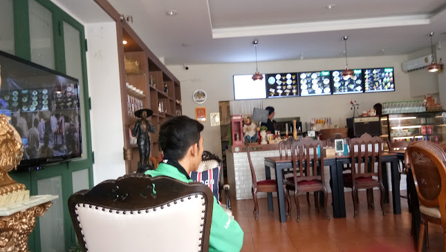 Comentarii opinii despre Famoso Cafe&Restaurant