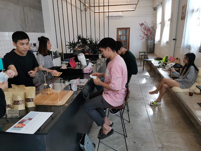 HANA - เมือง