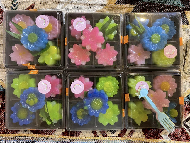 Groovy cat cafe ( coffee / tea / Breakfast/Pre Order Thai Dessert ) - เมือง