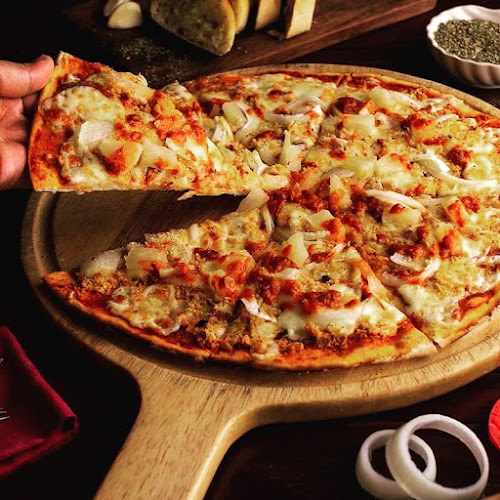 Opinii despre Korando's Bar & Guest House în อำเภอบางละมุง - การบริการอาหารและที่พัก