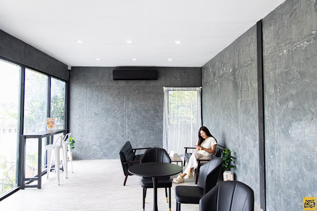 9 1 เพชรเกษม ซอย 8/2 ตำบล คอหงส์ อำเภอหาดใหญ่ สงขลา 90110