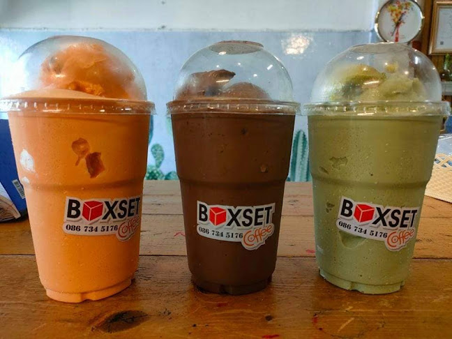 เมือง หิมพานต์ ตำบลปากน้ำโพ อำเภอเมืองนครสวรรค์ นครสวรรค์ 60000