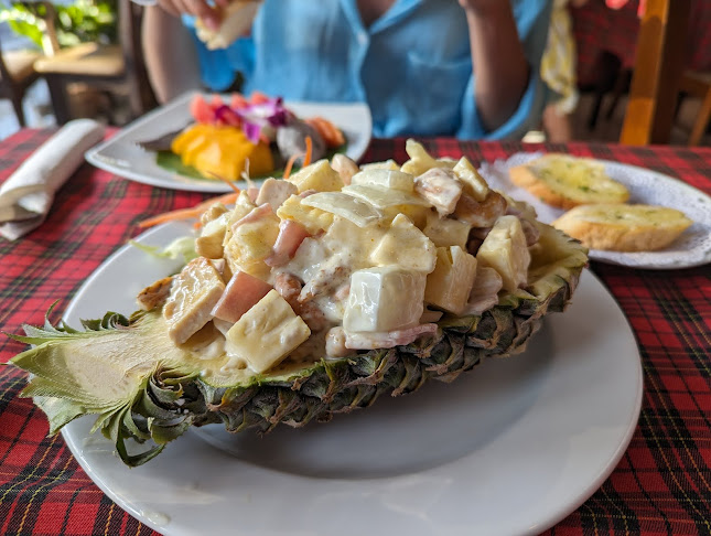 76 Karon Rd, ตำบล กะรน อำเภอเมืองภูเก็ต ภูเก็ต 83100