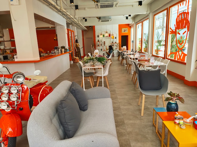 Comentarii opinii despre ร้านอาหาร และโรงเรียนสอนทำอาหารไทย ปุ้ม