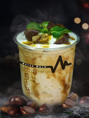 Water Walk Café : น้ำเดิน คาเฟ่ (ศรีสุนทร/ภูเก็ต) - การบริการอาหารและที่พัก