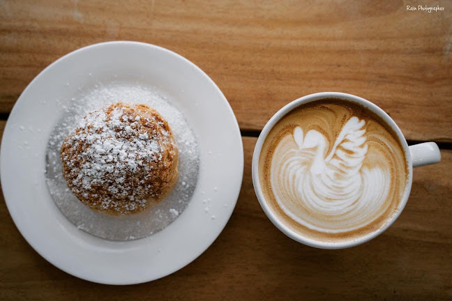 IU Slow Bar Coffee - การบริการอาหารและที่พัก