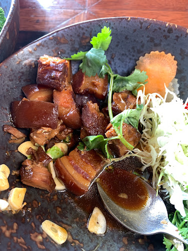 Opinii despre Three Monkeys Restaurant în อำเภอเมืองภูเก็ต - การบริการอาหารและที่พัก