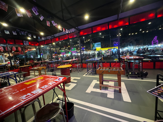 Opinii despre คอมเบโพจา GeonbaePocha Korean Restaurant în เมือง - การบริการอาหารและที่พัก