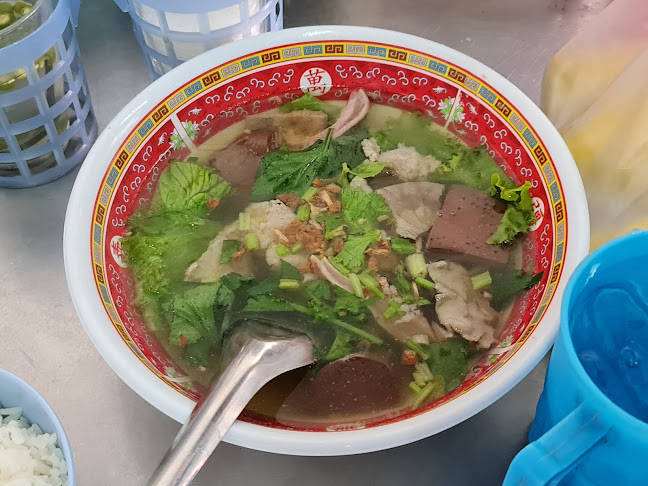 แม่อิ่ม โจ๊ก ข้าวต้ม เกาเหลาเลือดหมู,