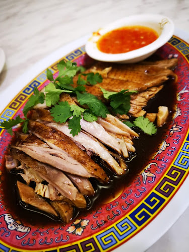 หมู่ที่ 9 341/5 ถนน พัทยากลาง อำเภอบางละมุง ชลบุรี 20150