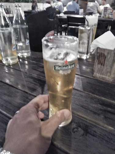 Comentarii opinii despre River Wine Restaurant&Karaoke