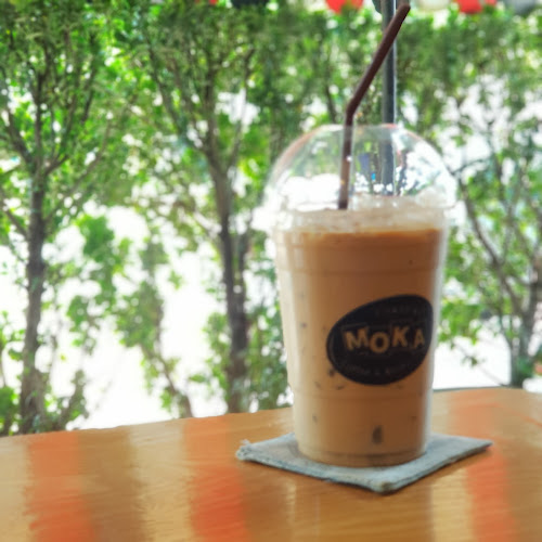 ร้านกาแฟโมก้า - การบริการอาหารและที่พัก