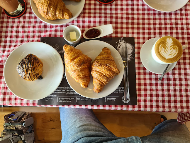 Opinii despre Zurich Bread Café în อำเภอกะทู้ - การบริการอาหารและที่พัก