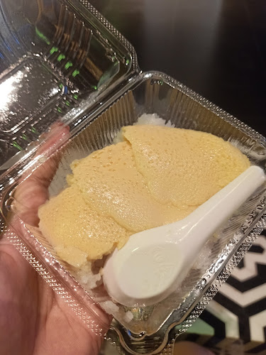 ข้าวเหนียวมะม่วงแม่สายทอง (ร้านใหม่ตรงข้ามการไฟฟ้า) - การบริการอาหารและที่พัก