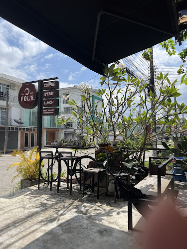 211 ถ. ศรีสุนทร ตำบลเชิงทะเล อำเภอถลาง ภูเก็ต 83110